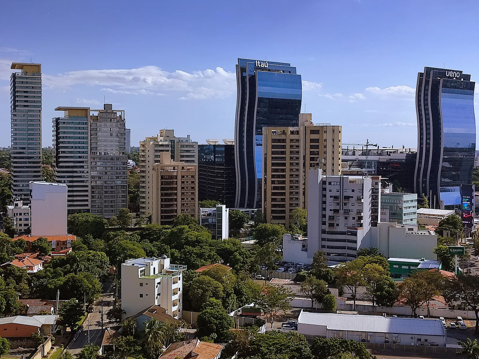 De zakenwijk van Asunción, waar de Paraguayaanse instanties uw gewaarmerkte documenten uiteindelijk beoordelen