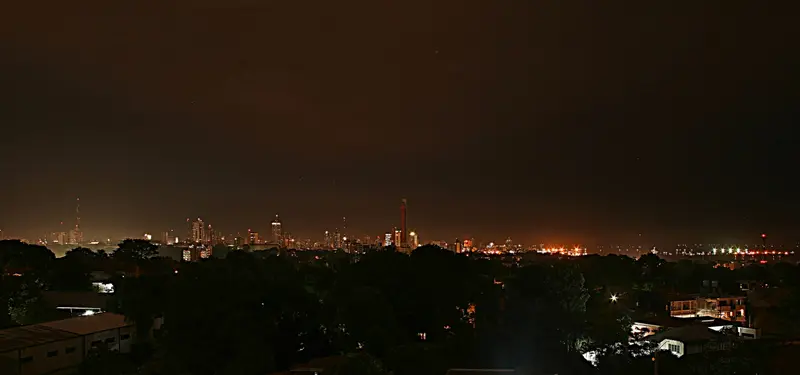 De avondskyline van Asuncion, Paraguay